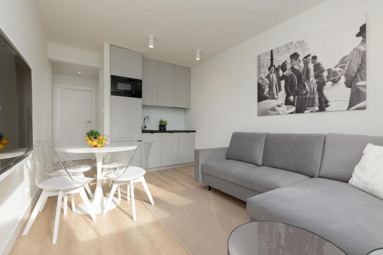 Cosy Dream City Center Apartment By Noclegi Renters Варшава Екстер'єр фото